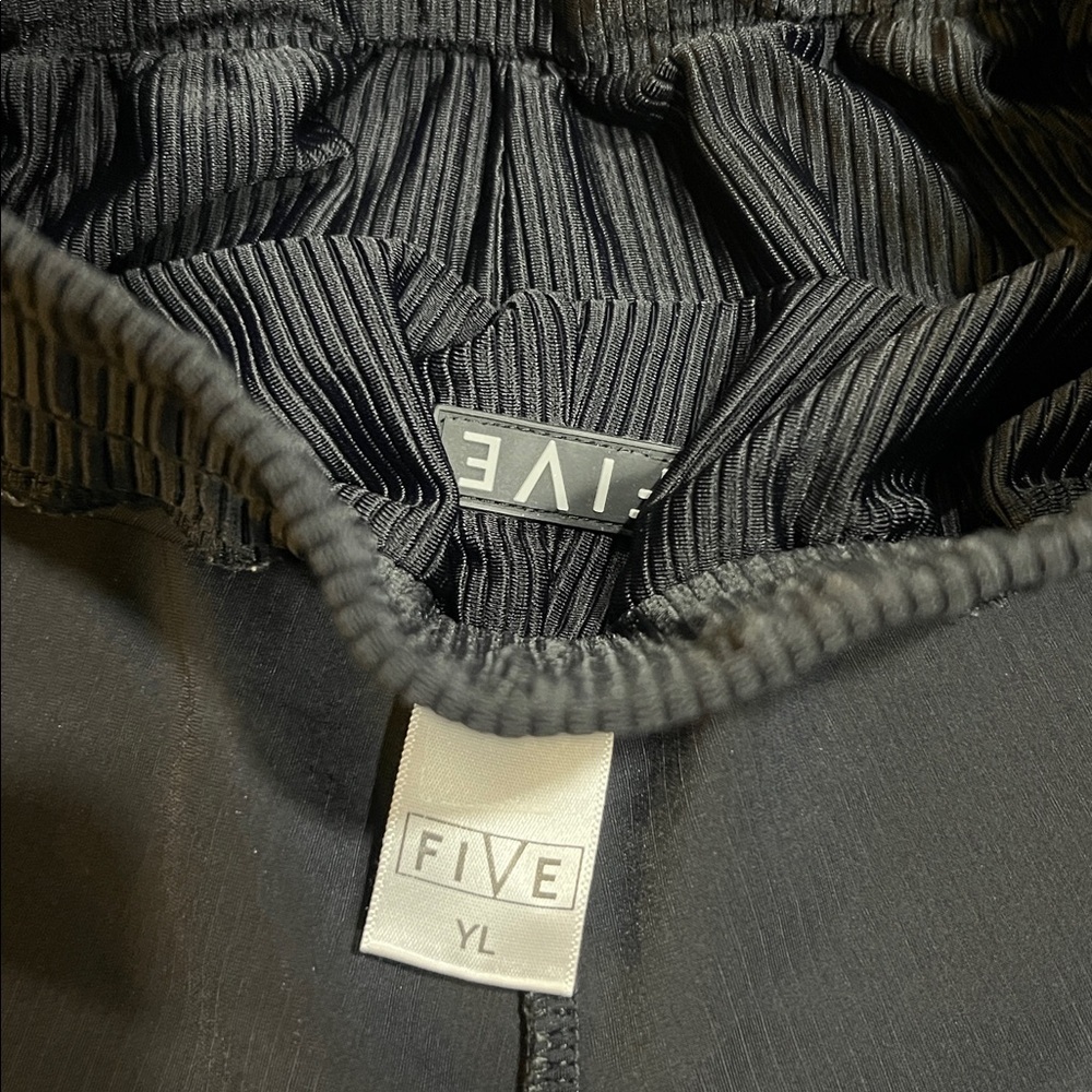 FIVE the label dancewear youth large black shorts - Picture 6 of 7